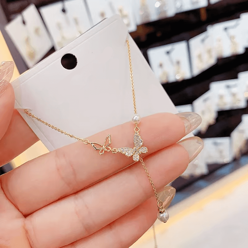 Papillon Necklace